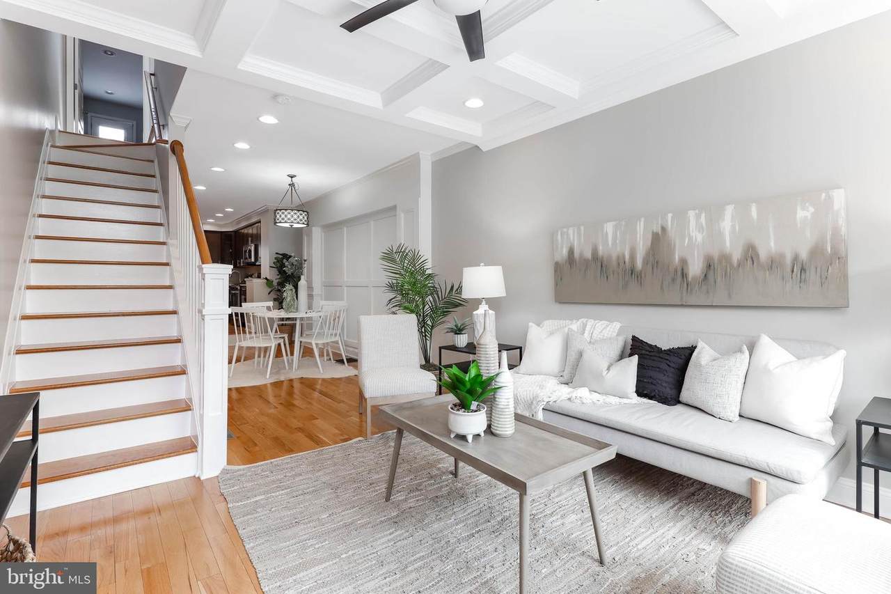319 Clinton Street - Photo 1