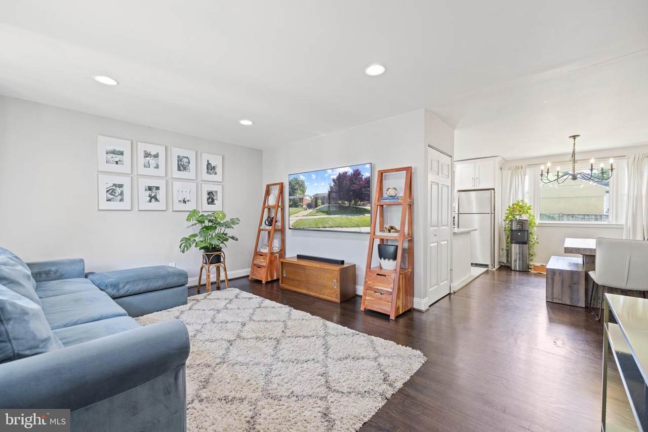 3712 Nimitz Road - Photo 1