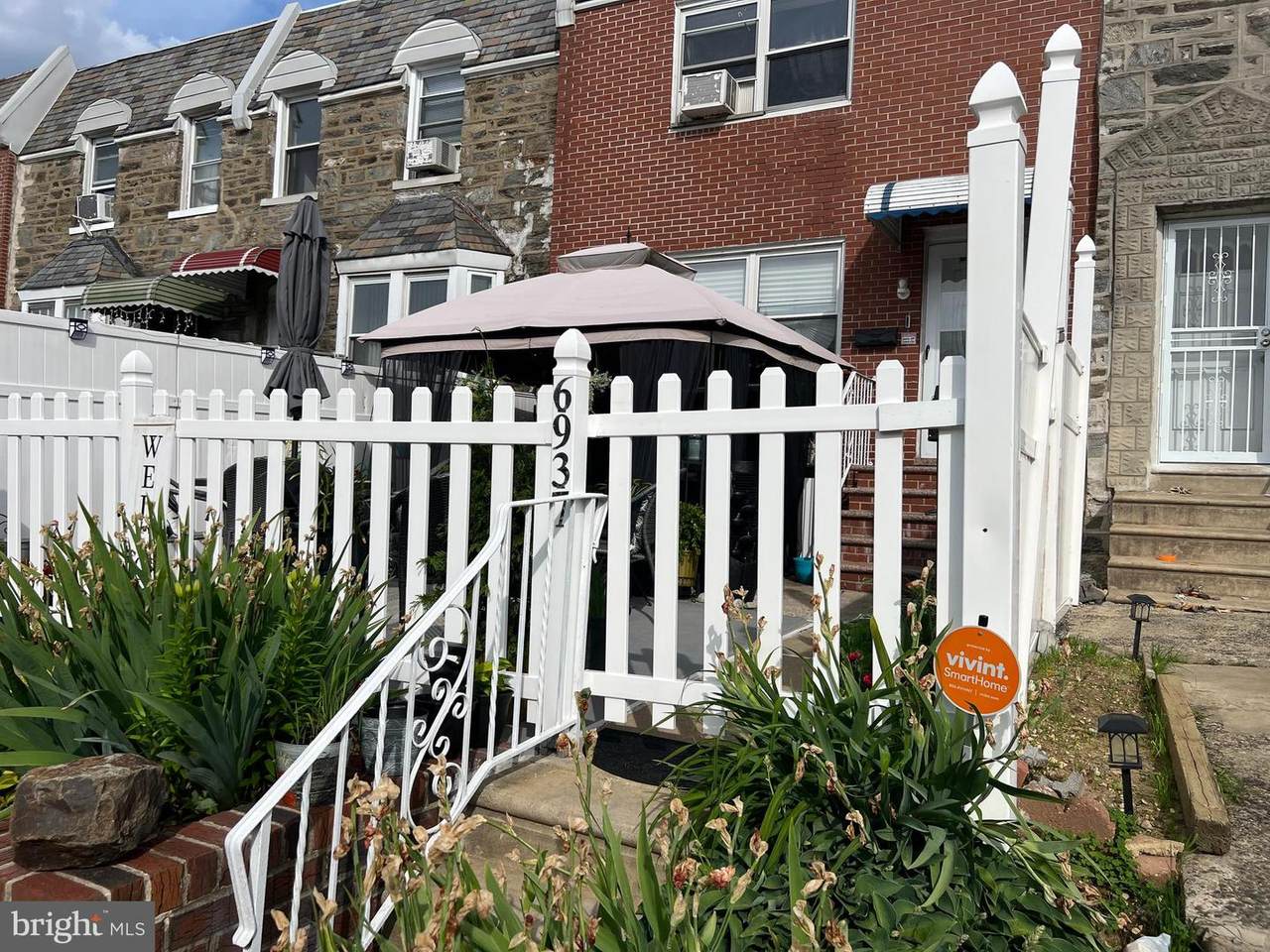 6937 Horrocks Street - Photo 1