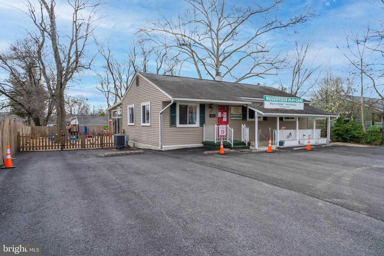 1431 F Street - Photo 1