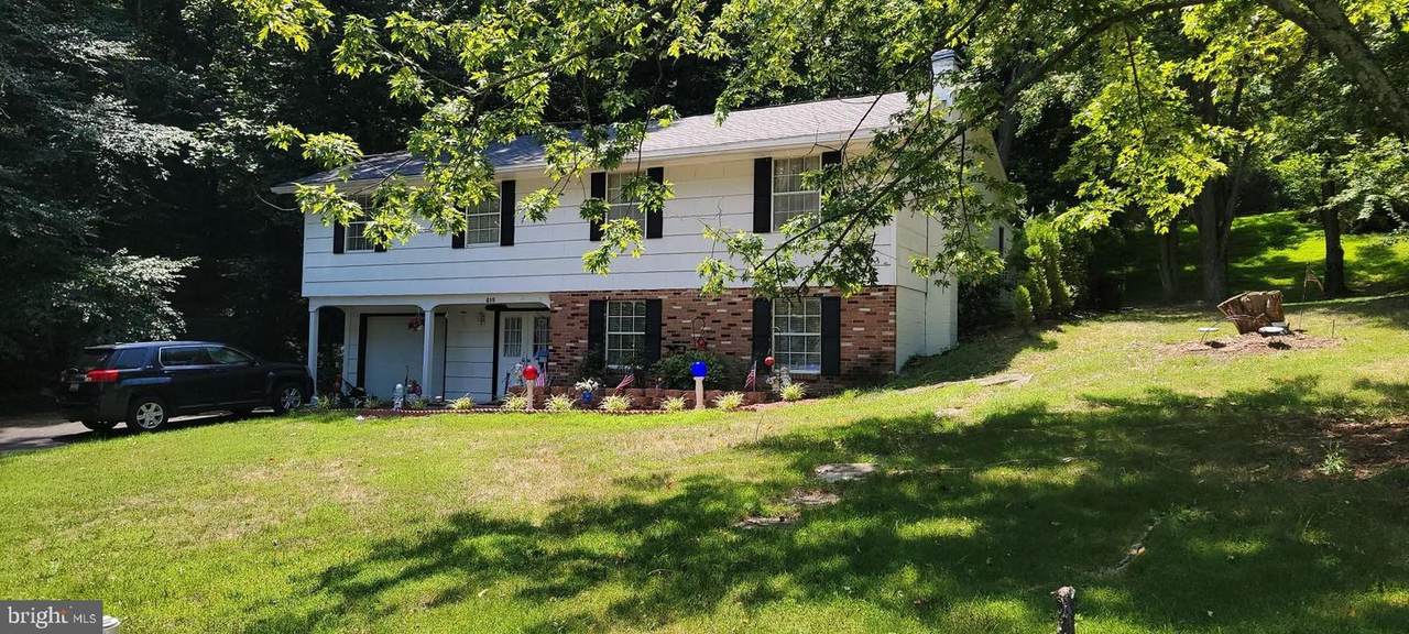 618 Wellington Lane - Photo 1