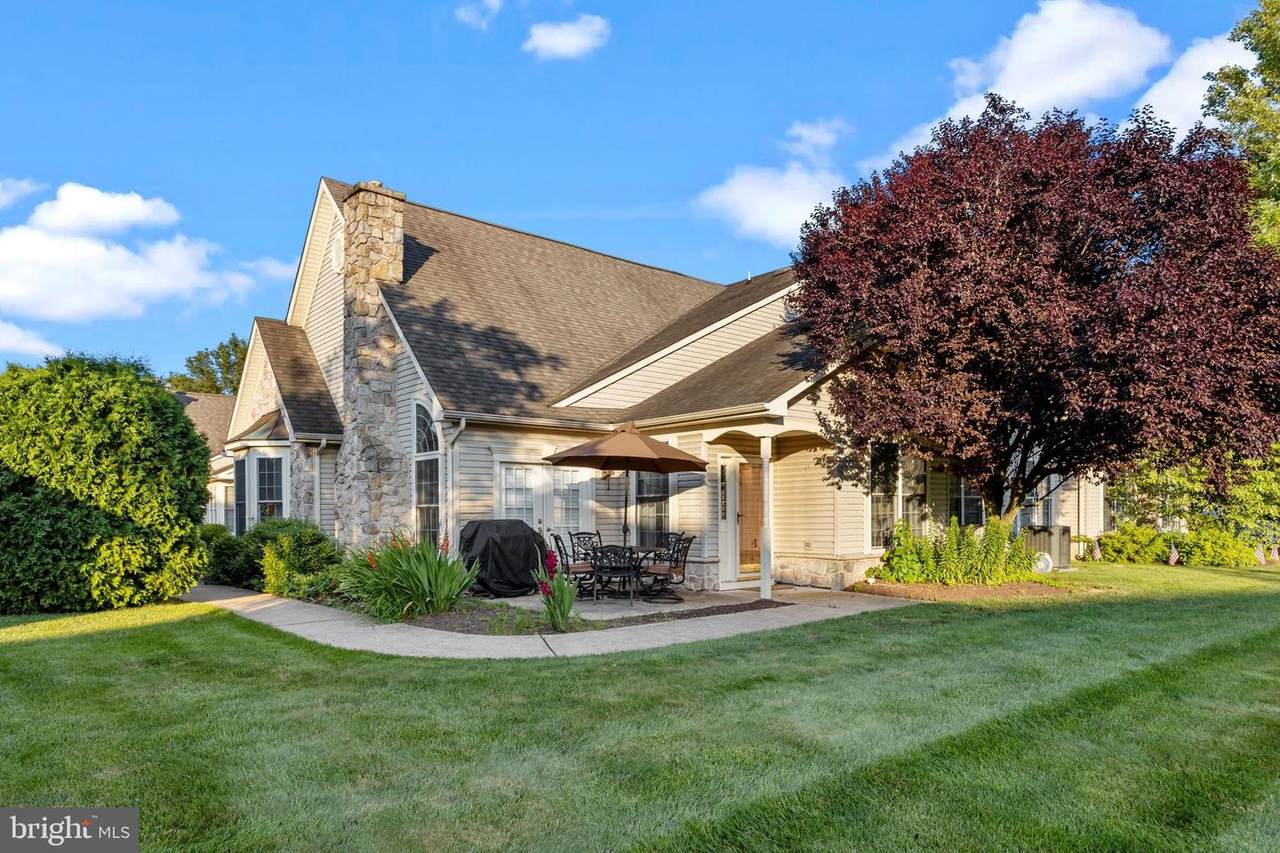 319 Starflower Lane - Photo 1