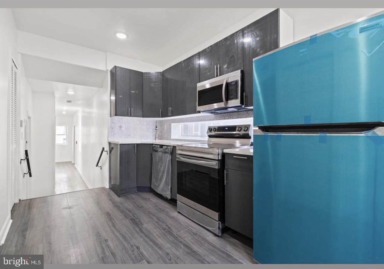 1118 Lehigh Avenue - Photo 1