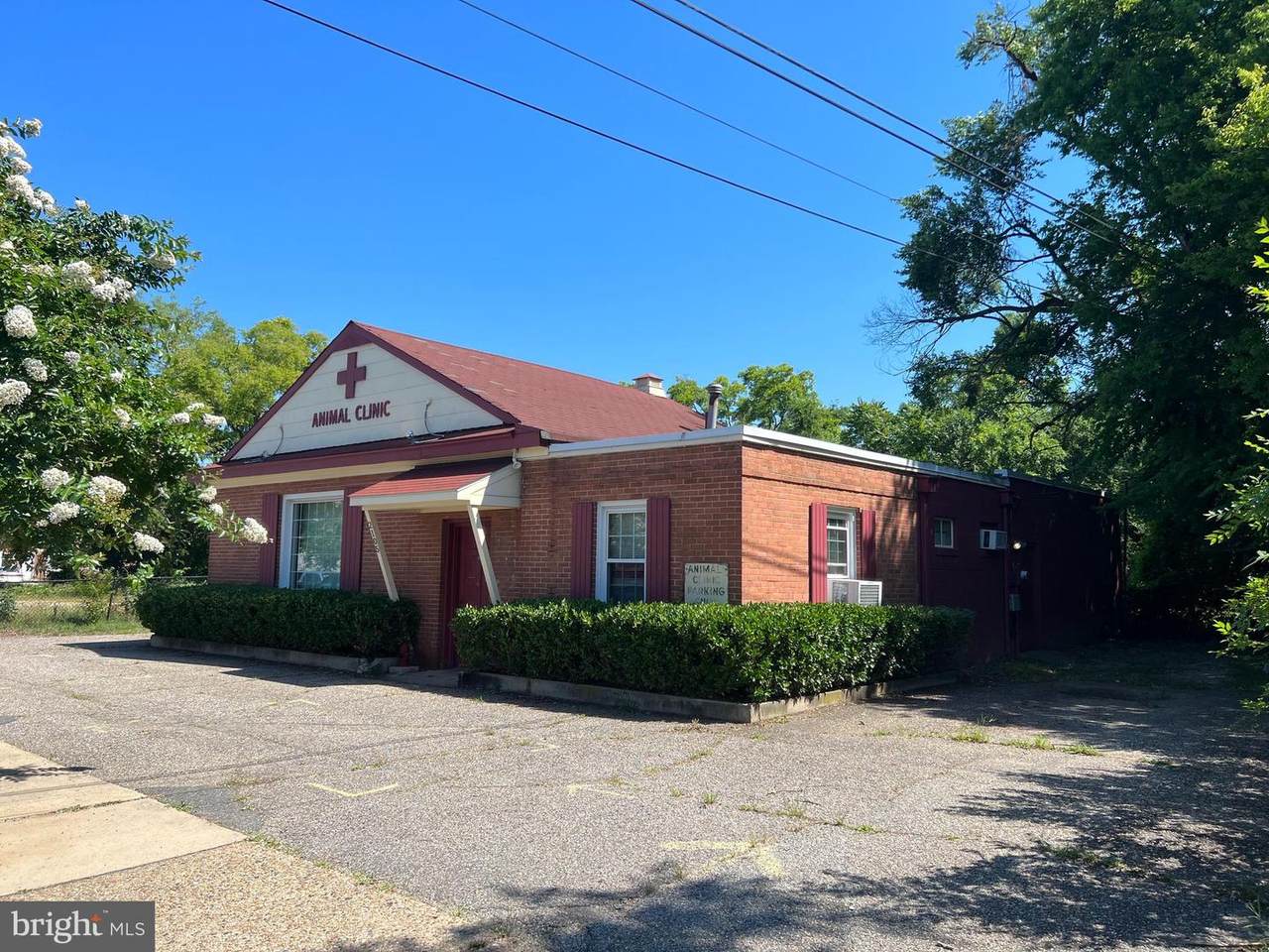 2105 Princess Anne Street - Photo 1