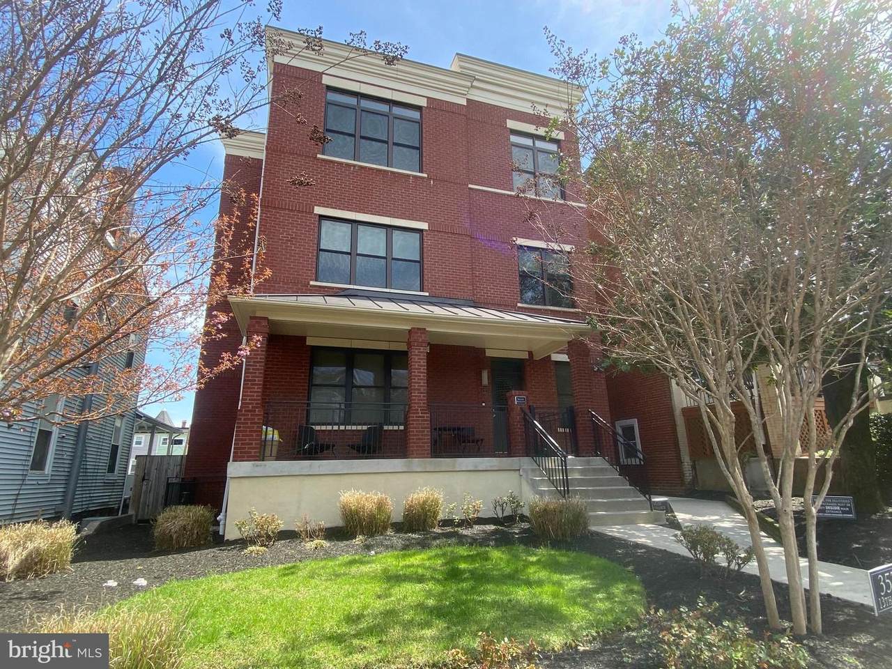 3579 13TH Street - Photo 1