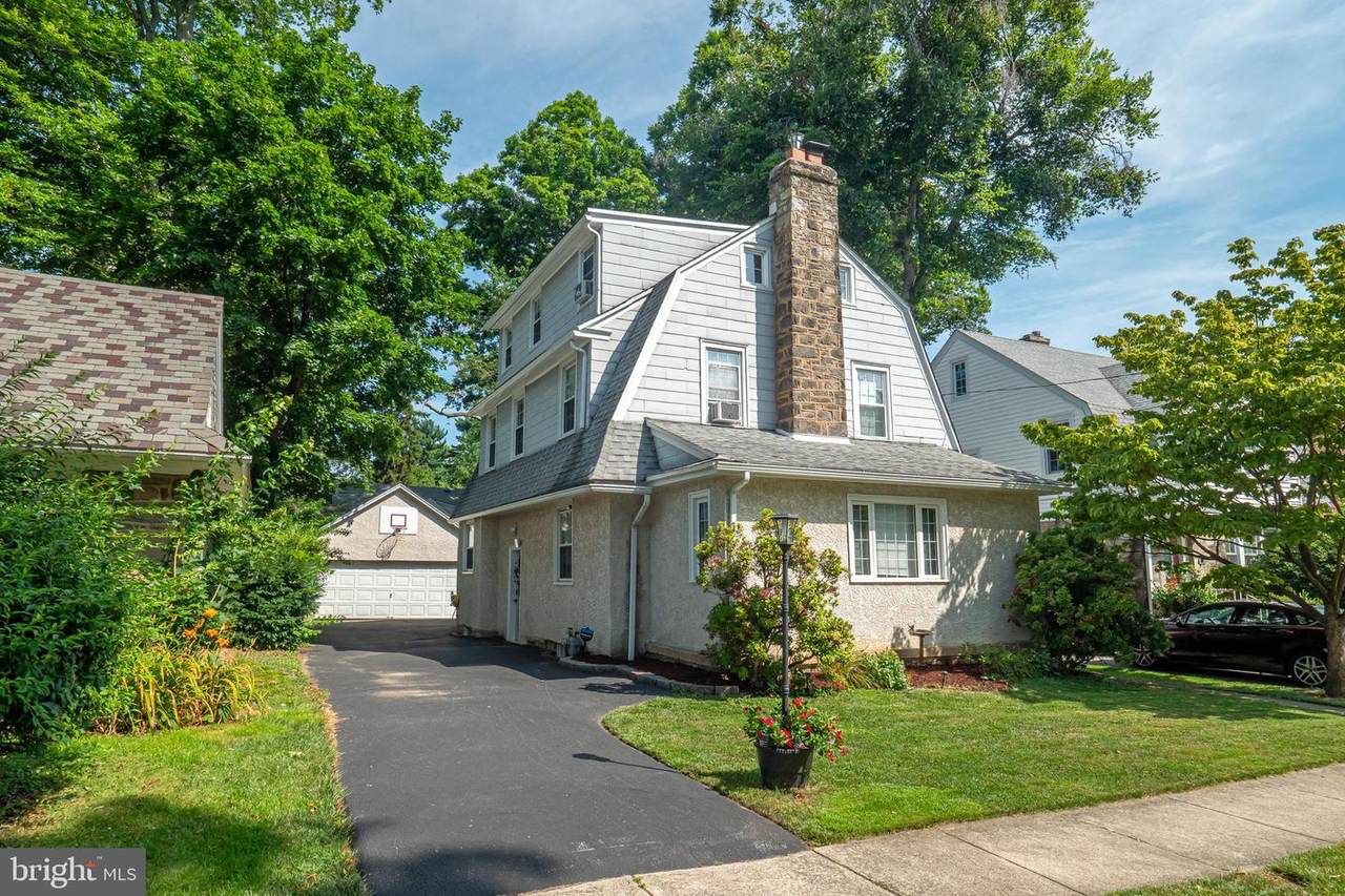 4027 School Lane - Photo 1