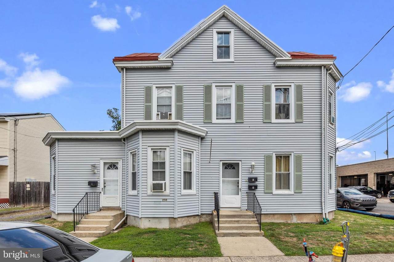 250 Washington Street - Photo 1