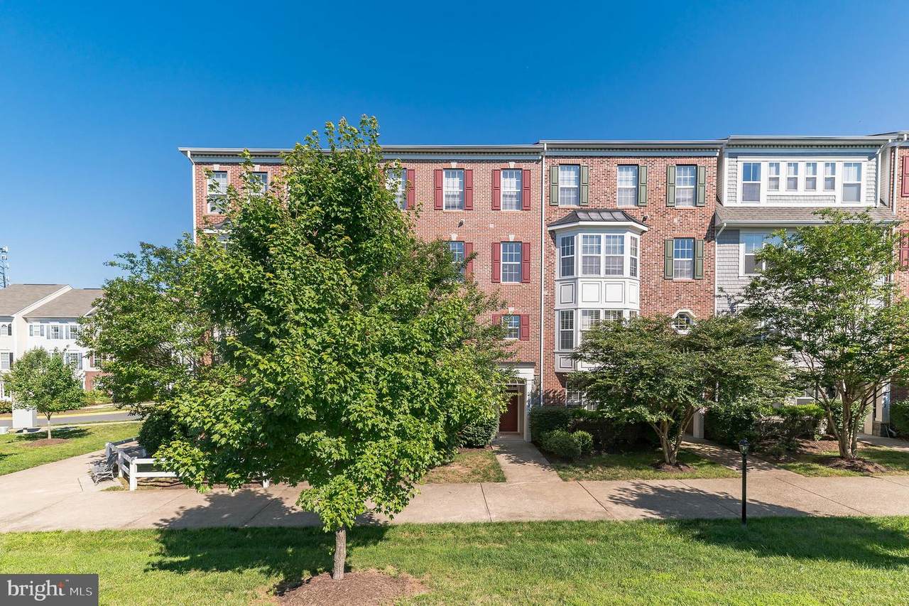 4122 Potomac Highlands Circle - Photo 1