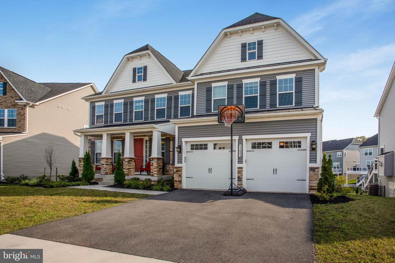 11043 Martha Way - Photo 1
