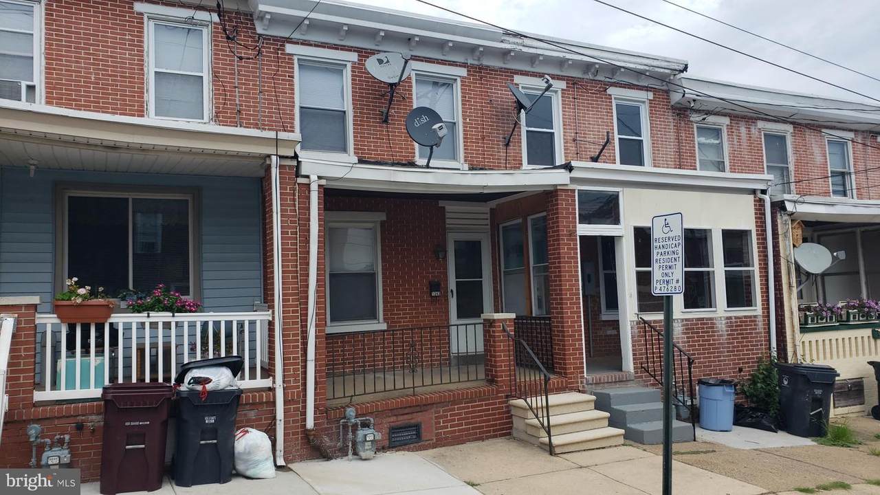 1343 Chestnut Street - Photo 1