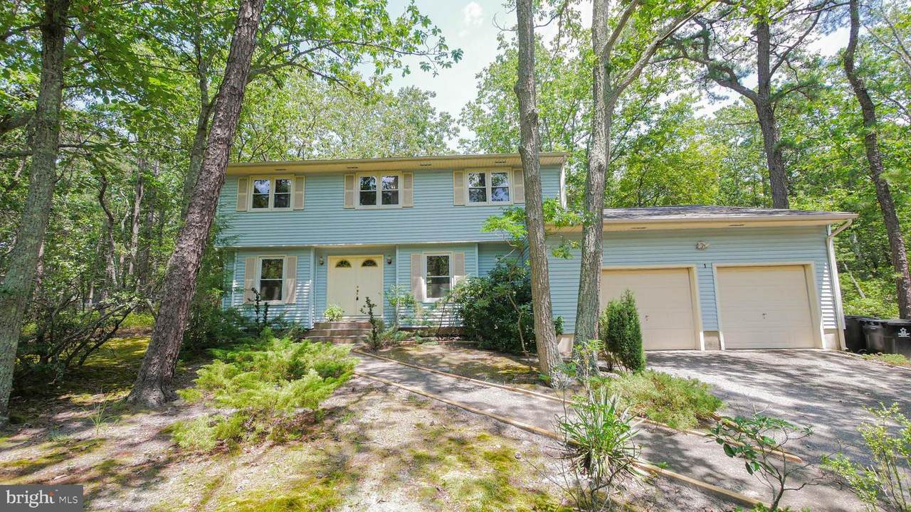 1 Woods Edge Court - Photo 1