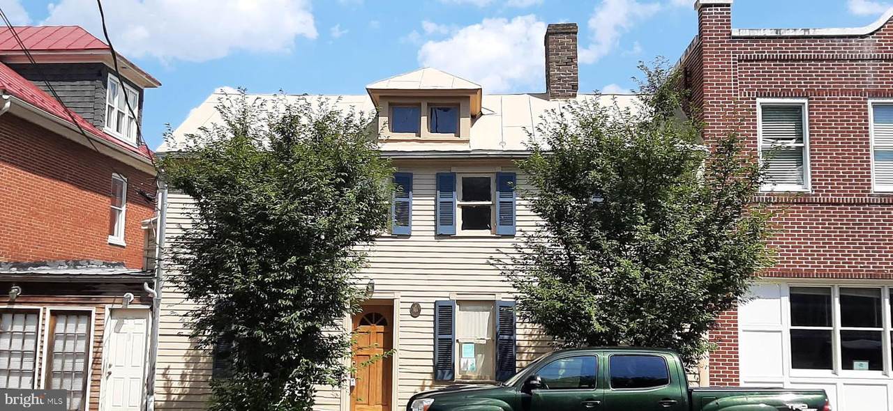 206 Braddock Street - Photo 1