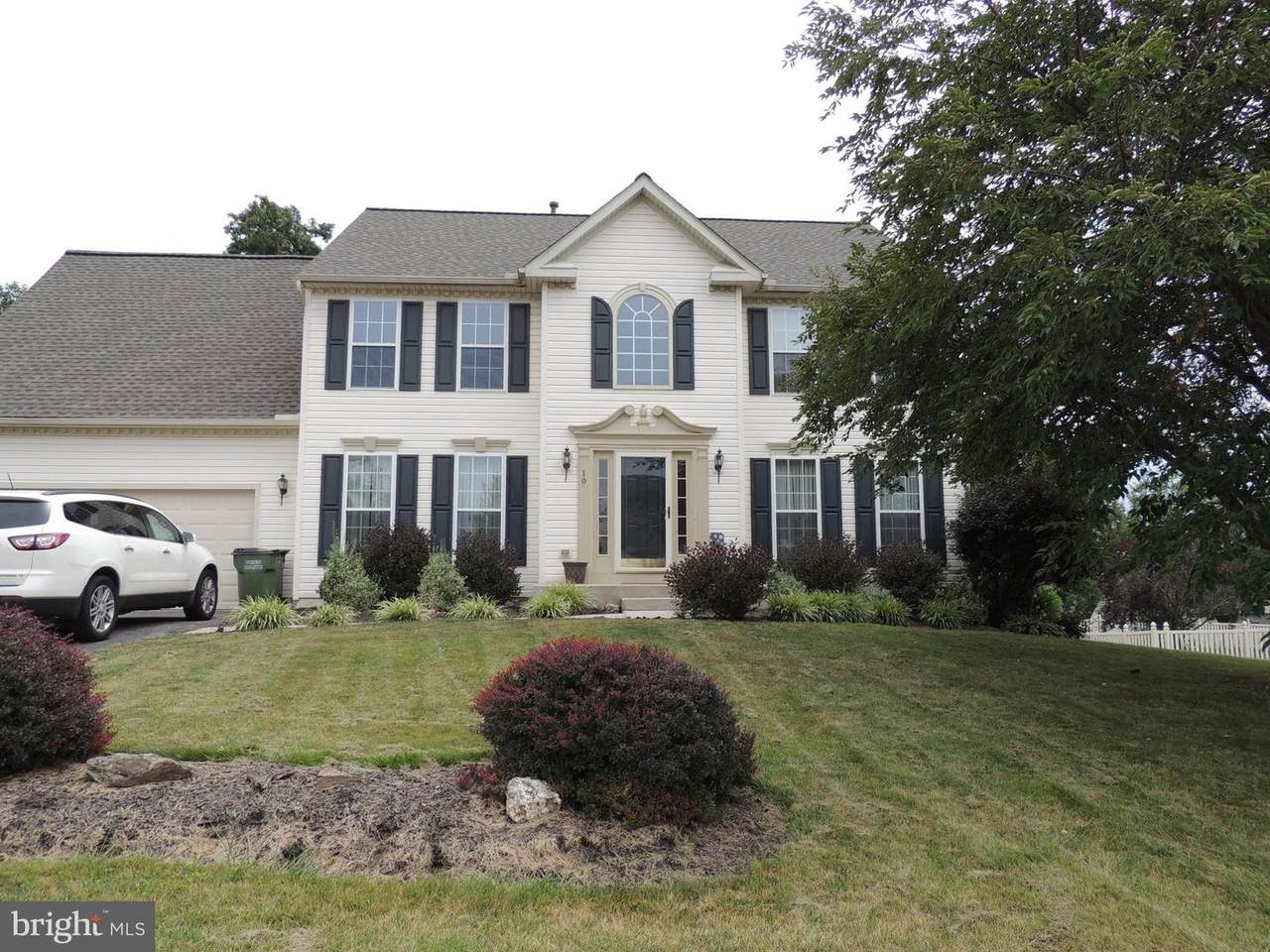 10 Nace Drive - Photo 1