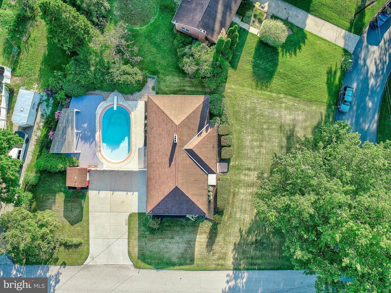 50 Lynbrook Drive - Photo 1