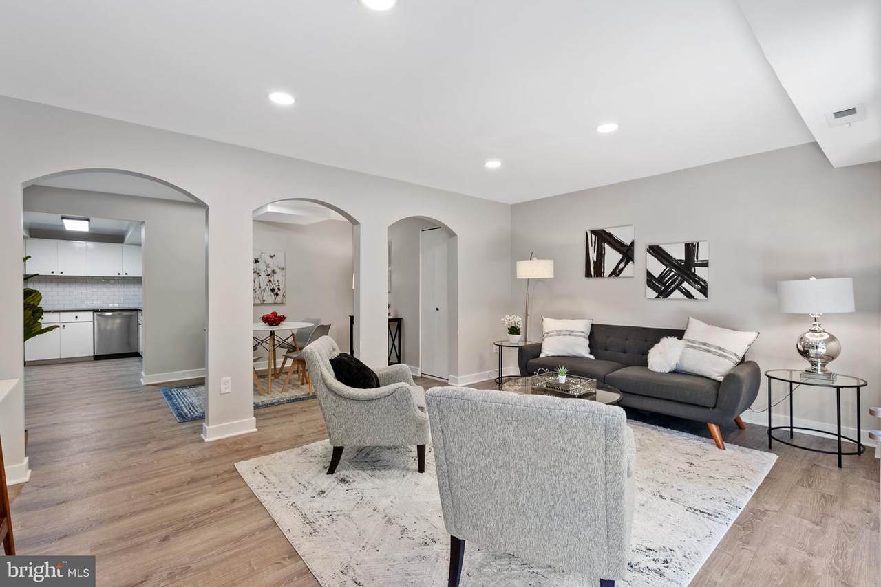 2420 Sun Valley Circle - Photo 1