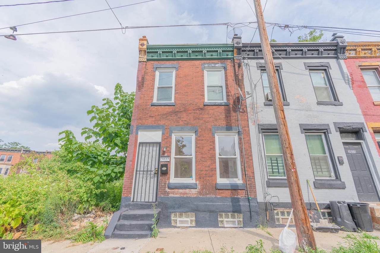 3027 Warnock Street - Photo 1