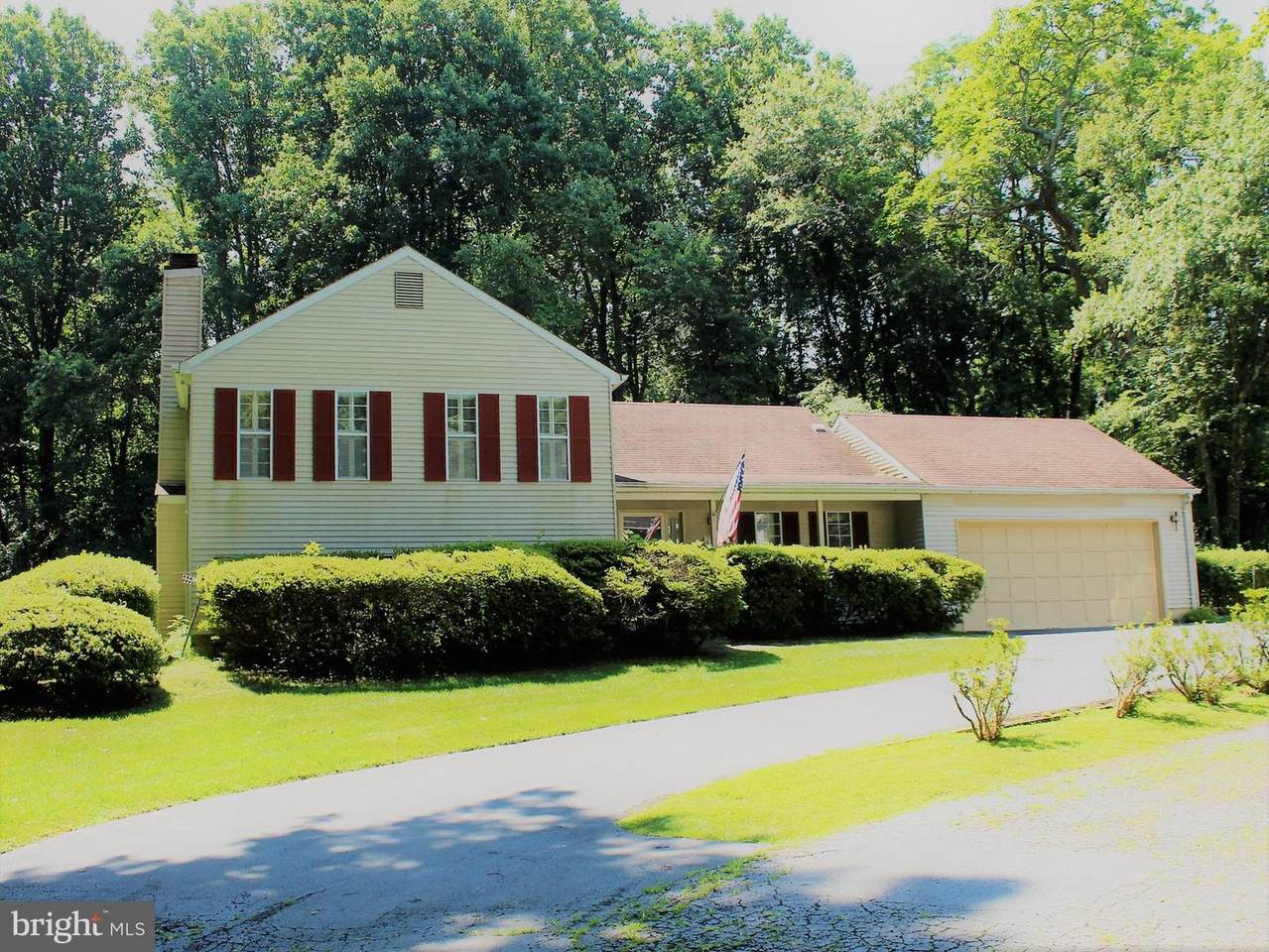 11709 Lariat Lane - Photo 1
