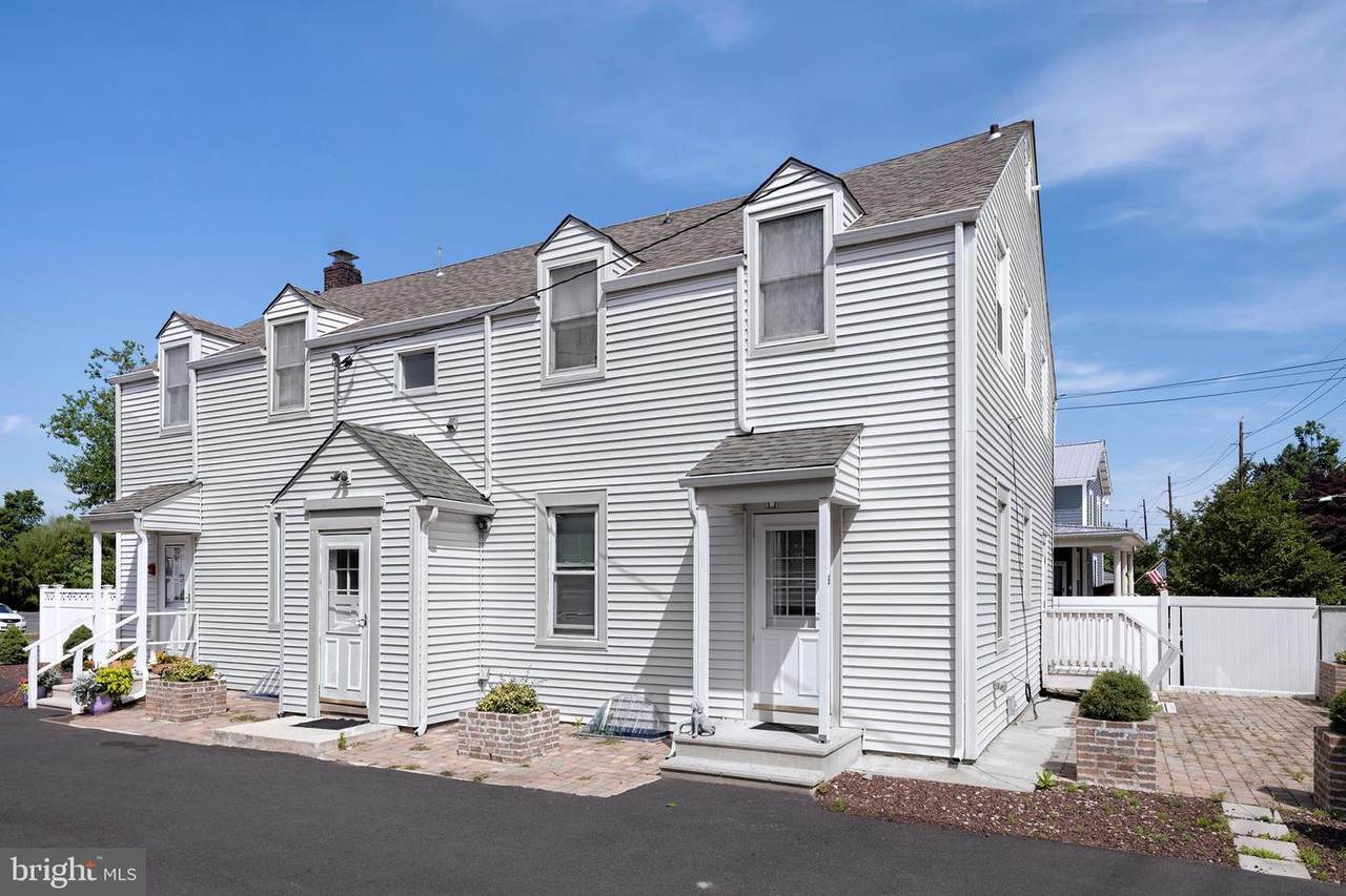 2-6 Laurel Avenue - Photo 1