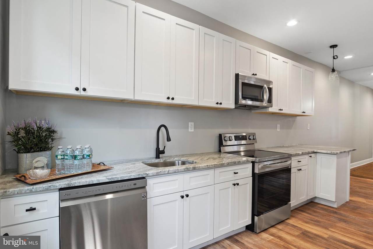 3208 Allegheny Avenue - Photo 1