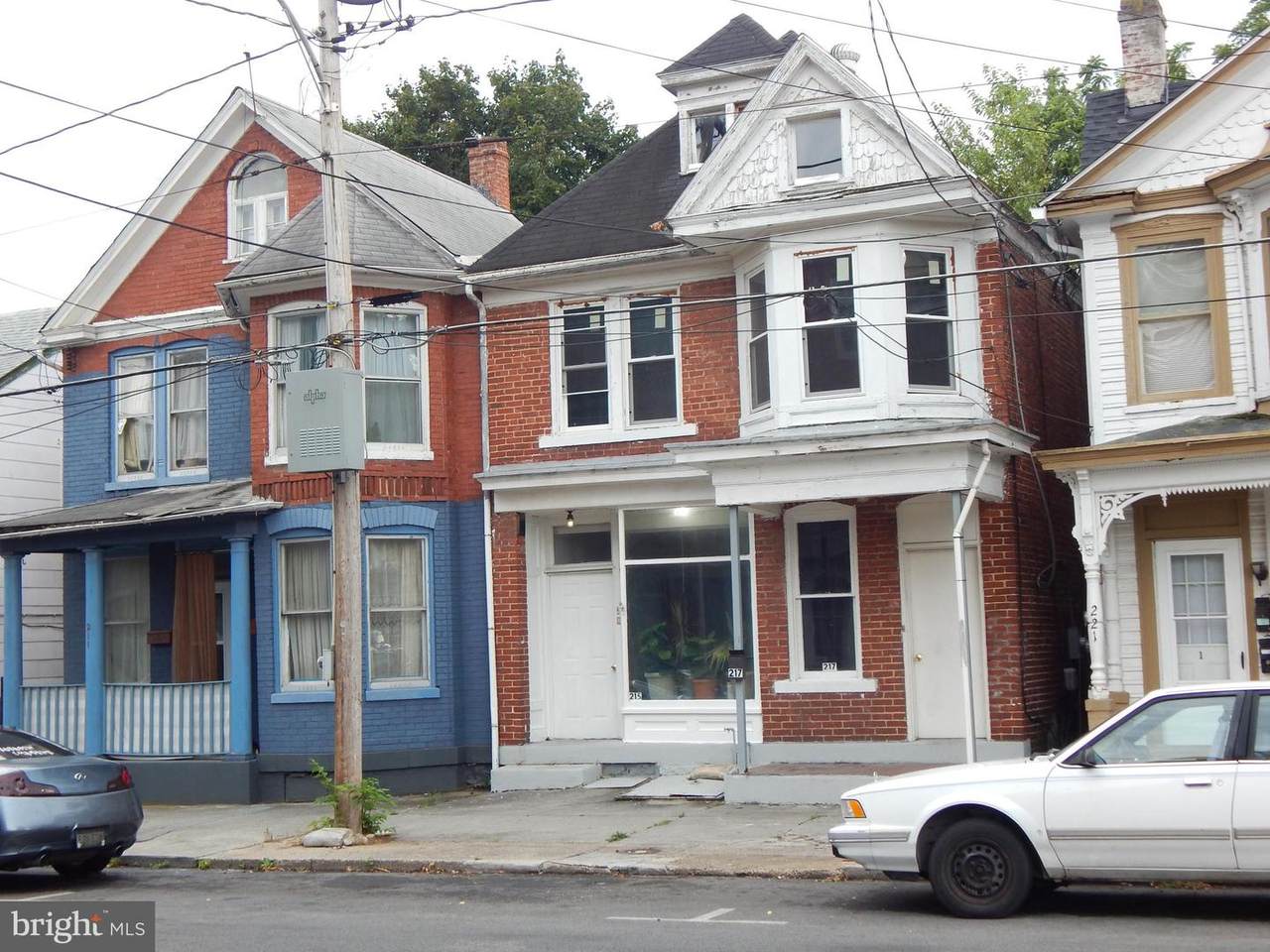 217 Martin Street - Photo 1
