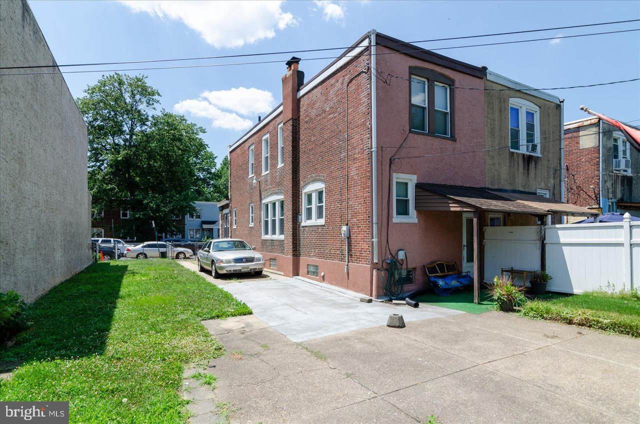 1144 Empire Avenue - Photo 1