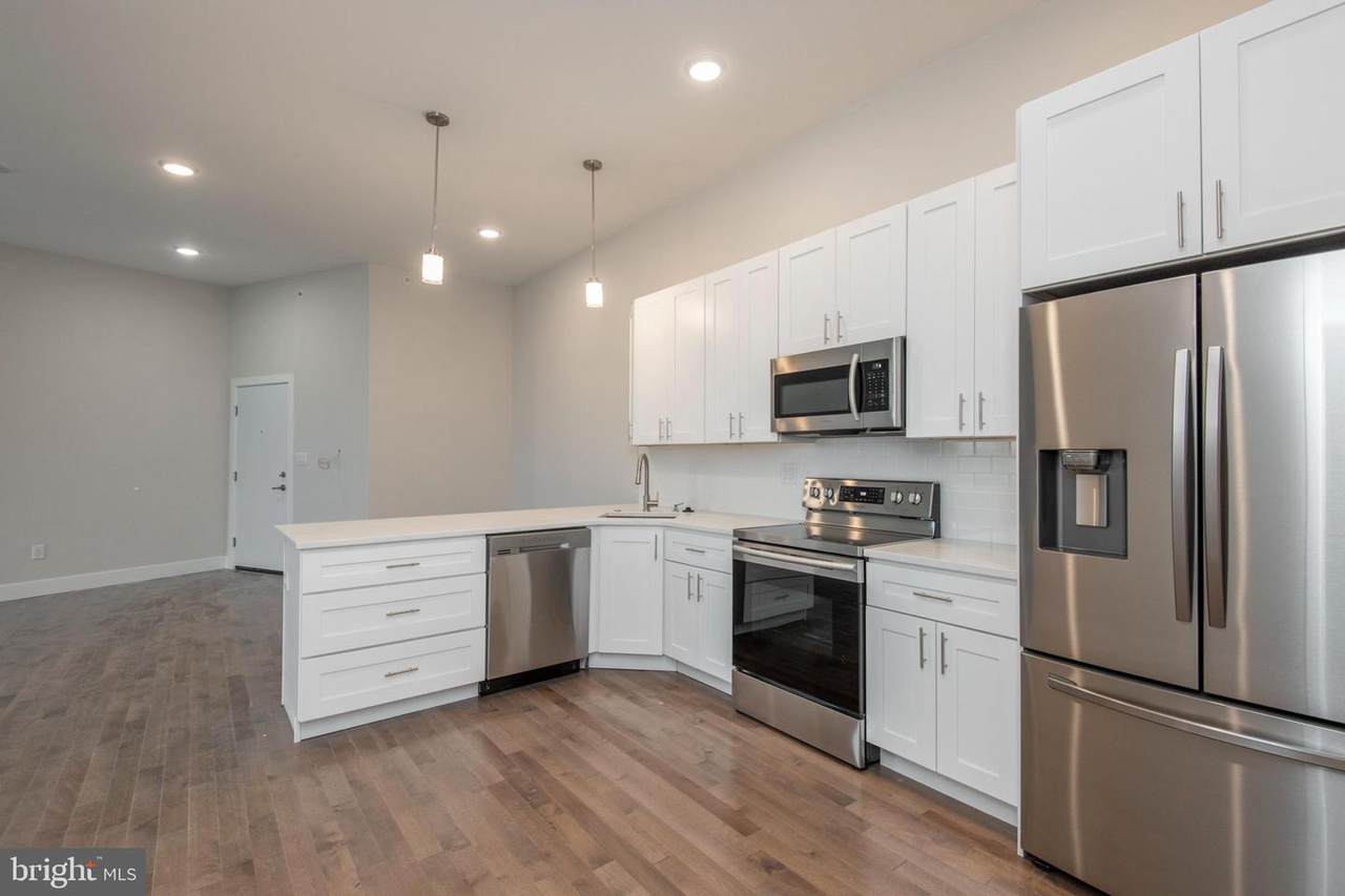 1631 Point Breeze Avenue - Photo 1