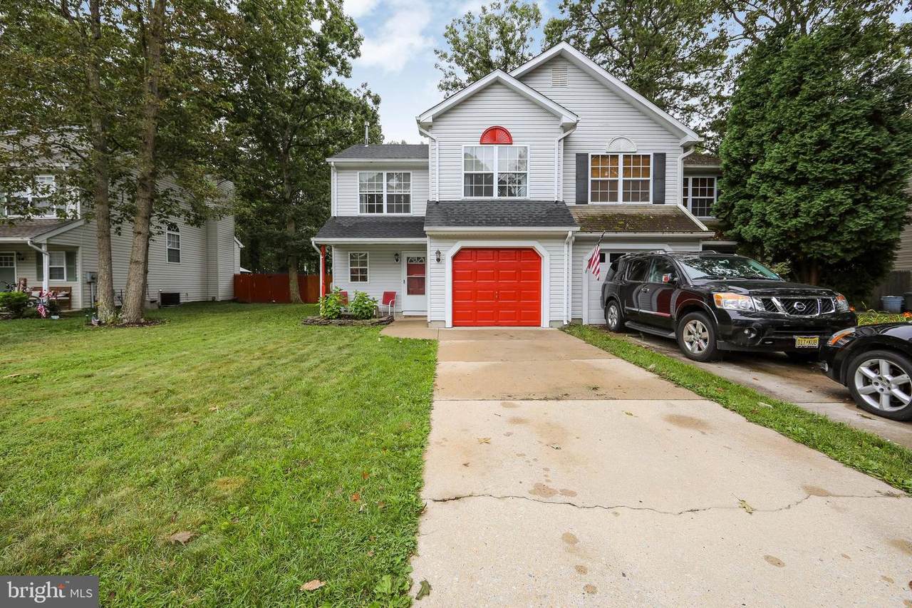 217 Franklin Avenue - Photo 1