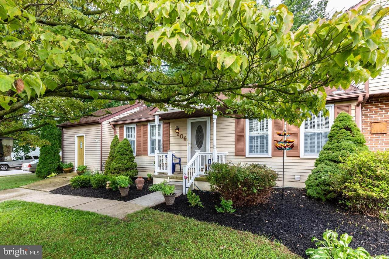 206 Janice Way - Photo 1