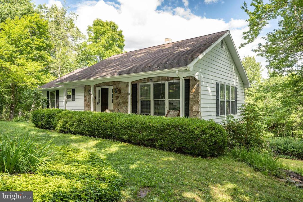 153 Scott Street - Photo 1