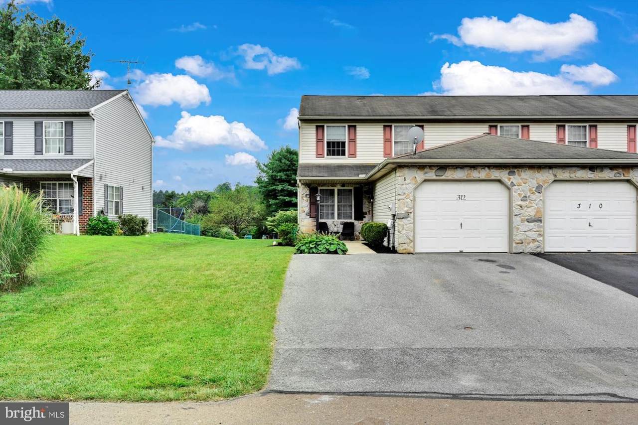 312 Groffdale Road - Photo 1