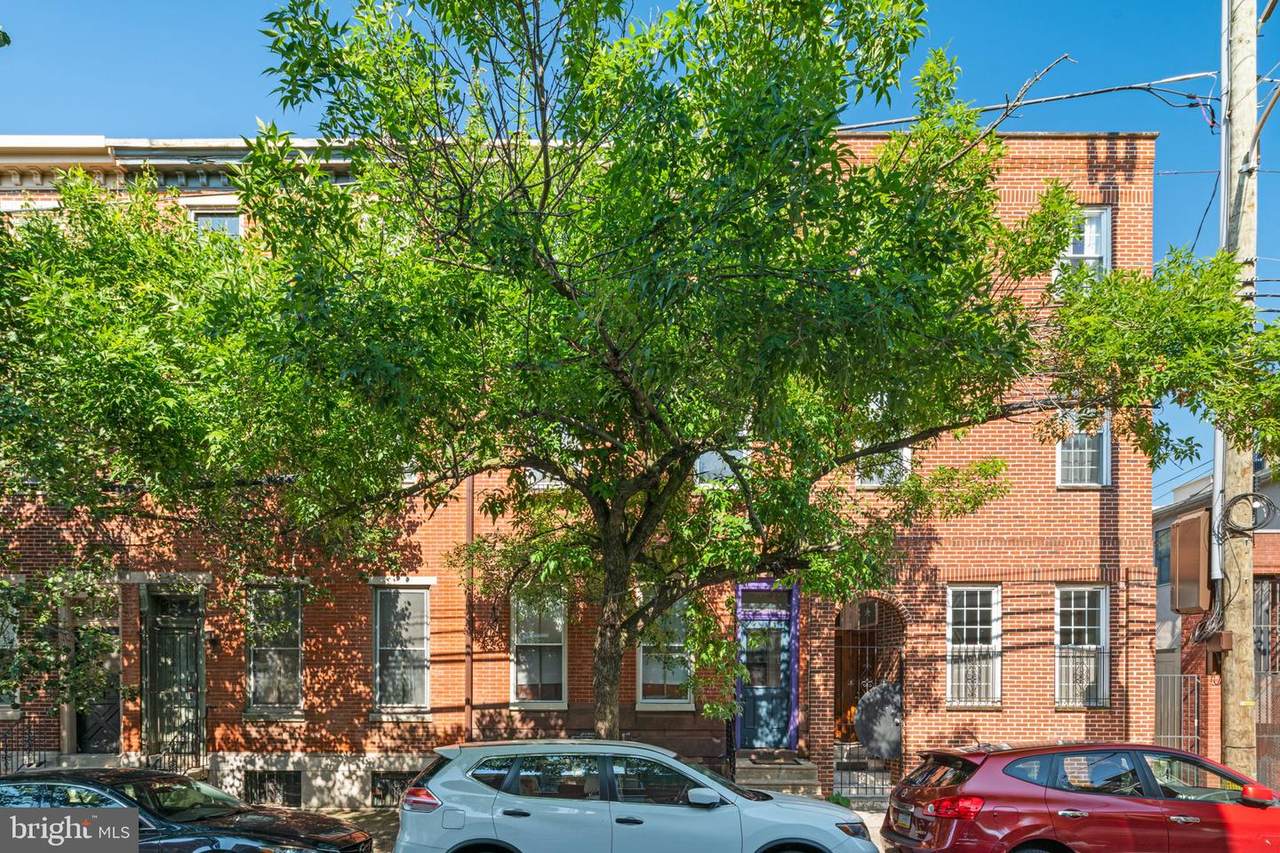 558 16TH Street - Photo 1