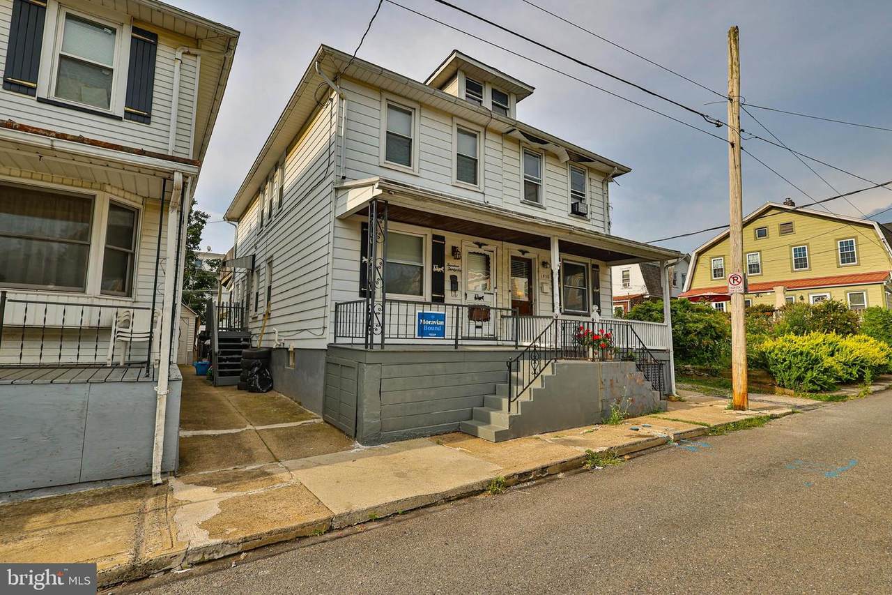 1436 Spruce Street - Photo 1