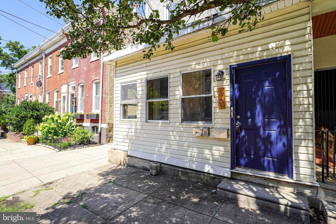 360 Martin Street - Photo 1