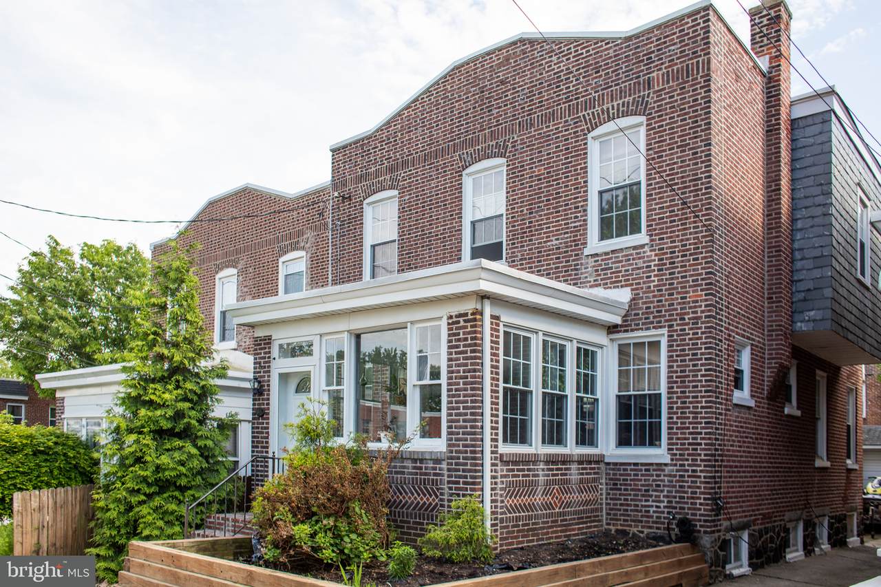 1318 Linden Street - Photo 1