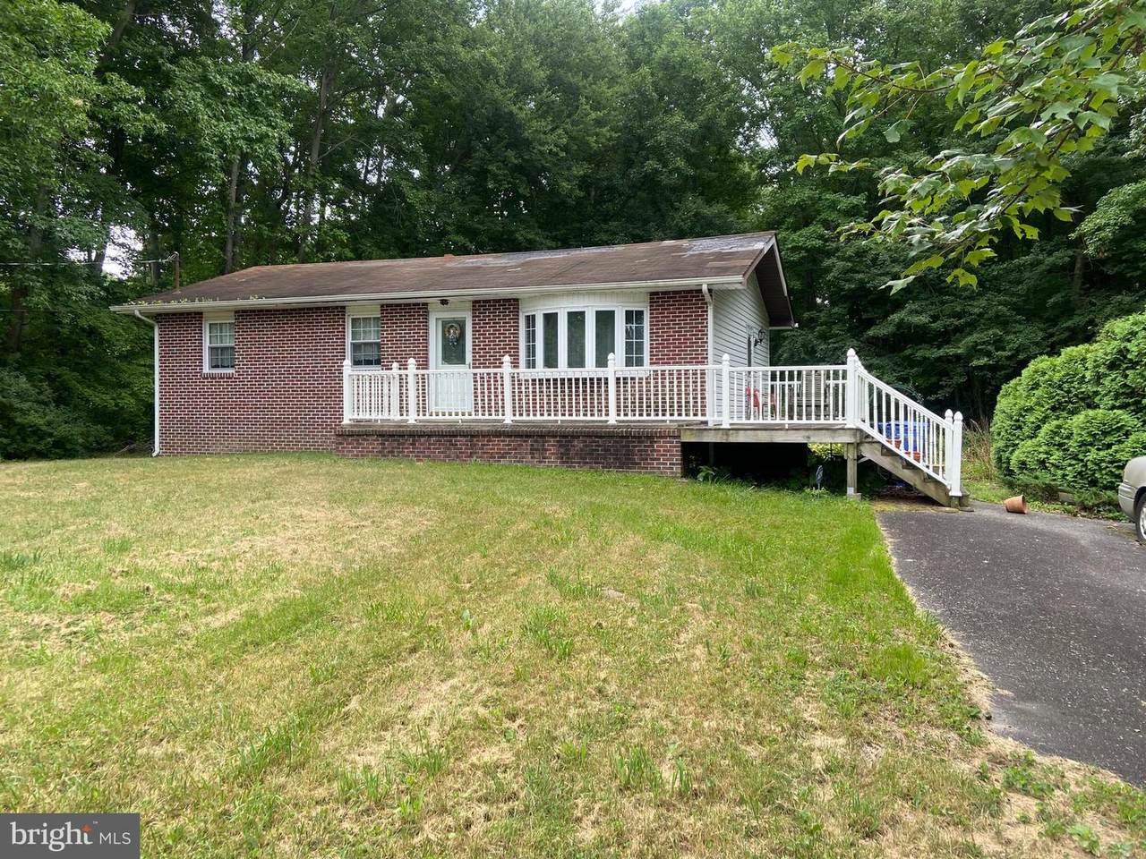 89 New Road - Photo 1