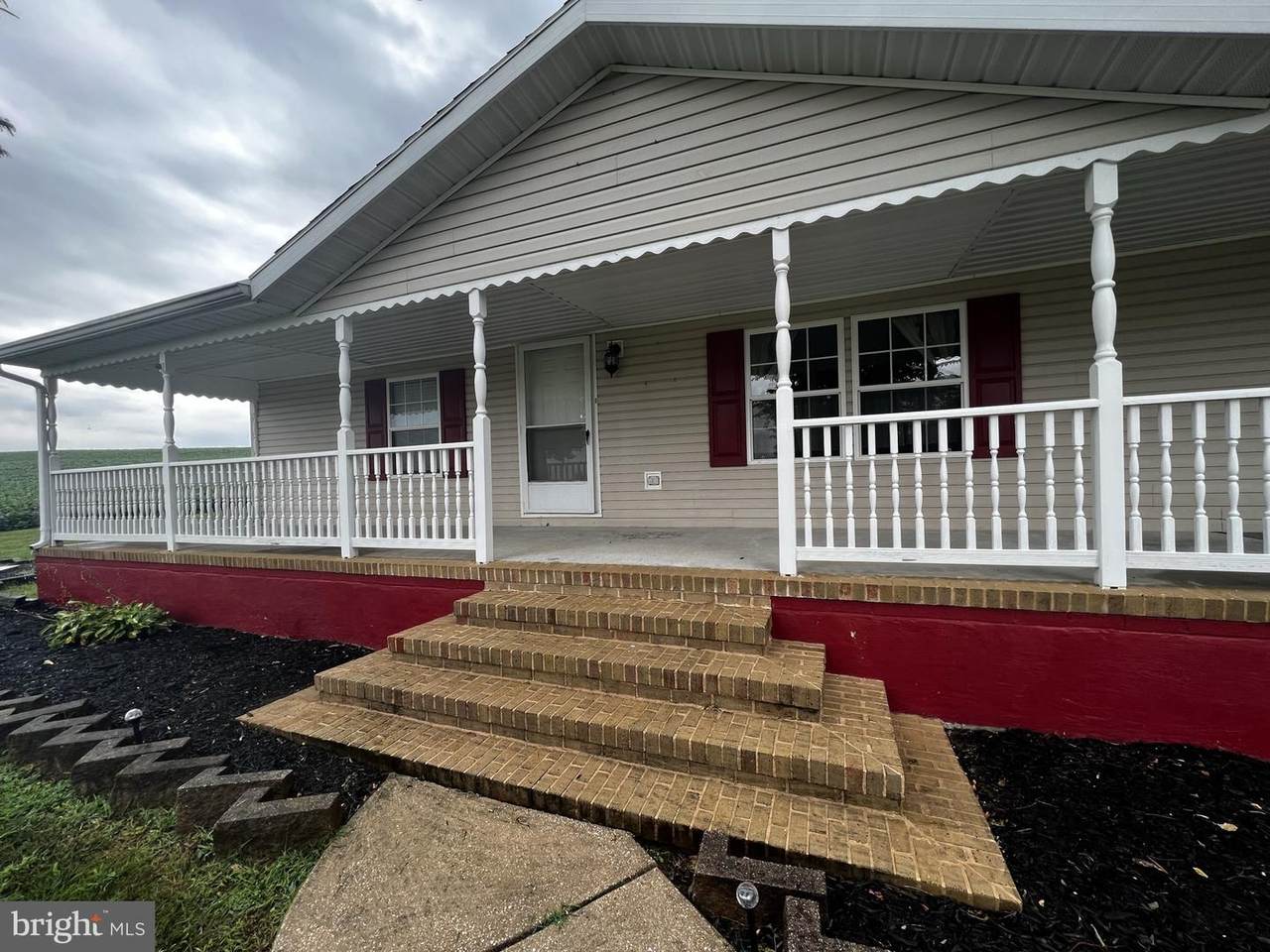 12306 Ashton Road - Photo 1