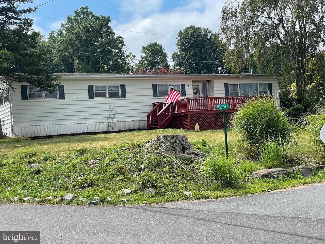 1 Golfview Drive - Photo 1