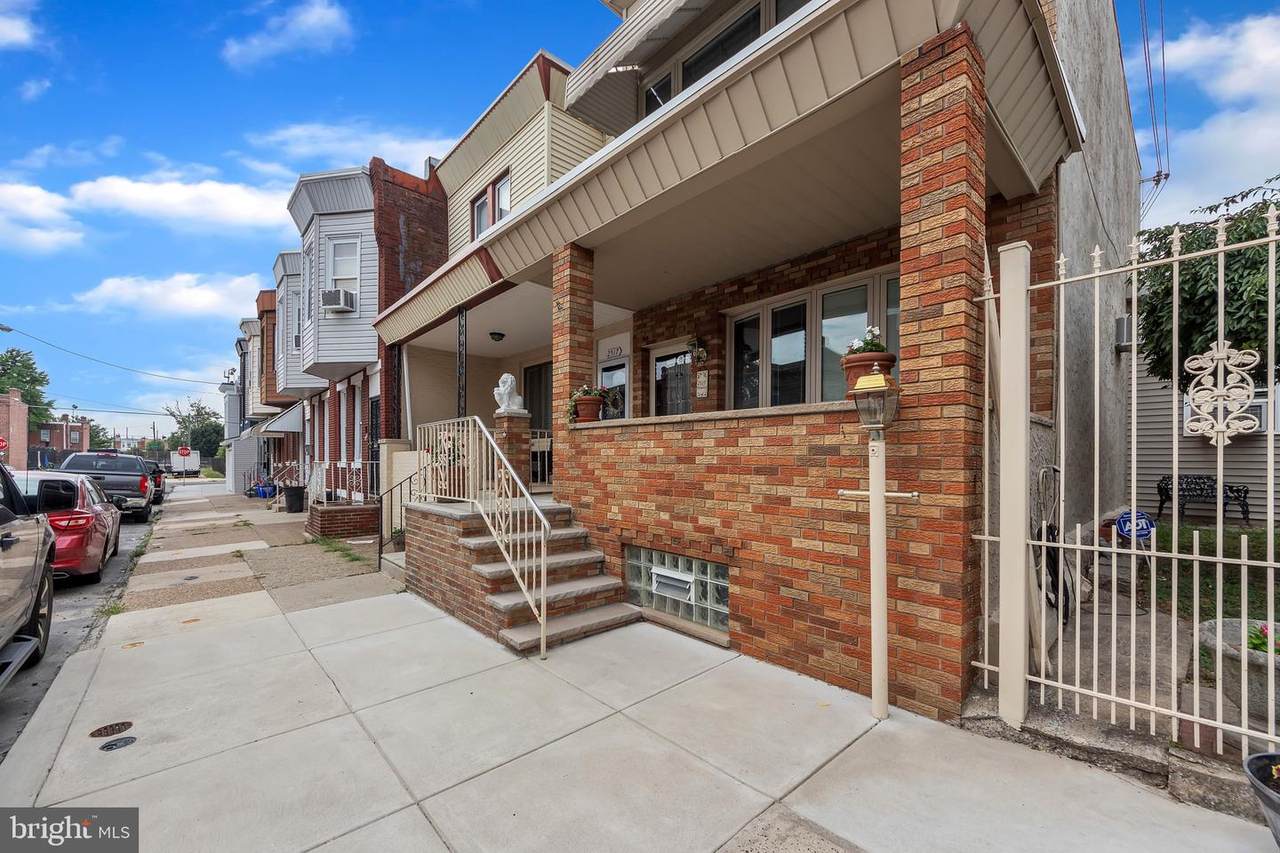 2519-23 Monmouth Street - Photo 1