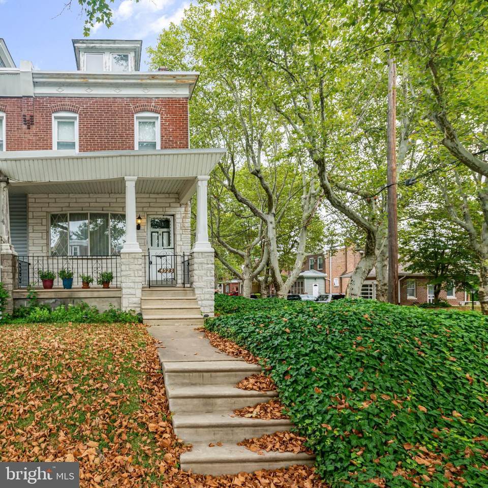 4523 Tyson Avenue - Photo 1