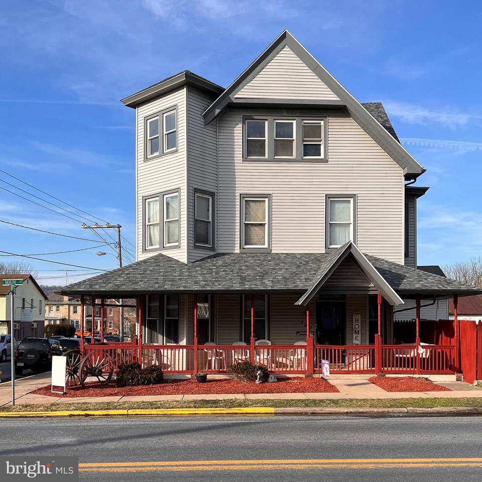 127 Main Street - Photo 1