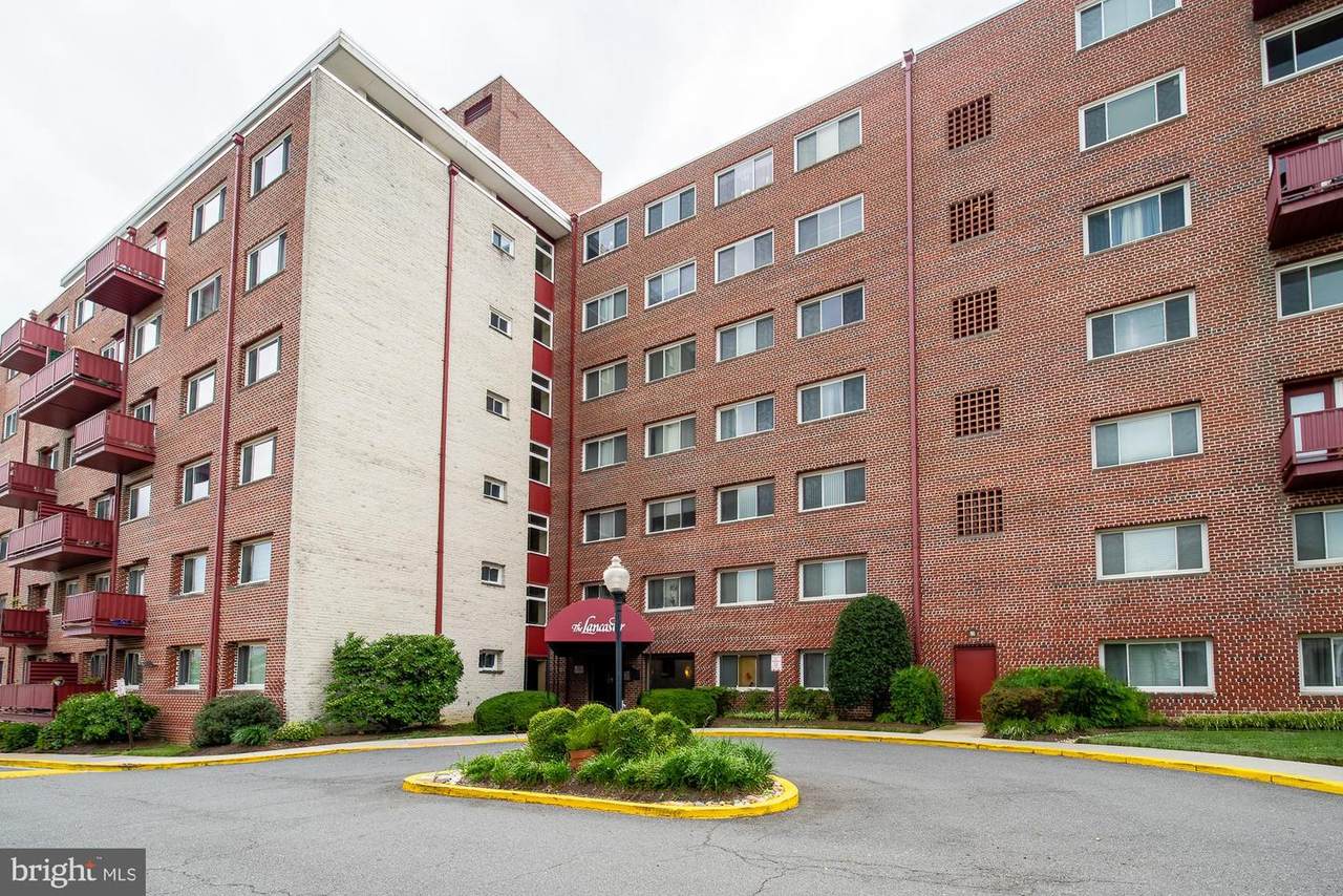 1830 Columbia Pike - Photo 1
