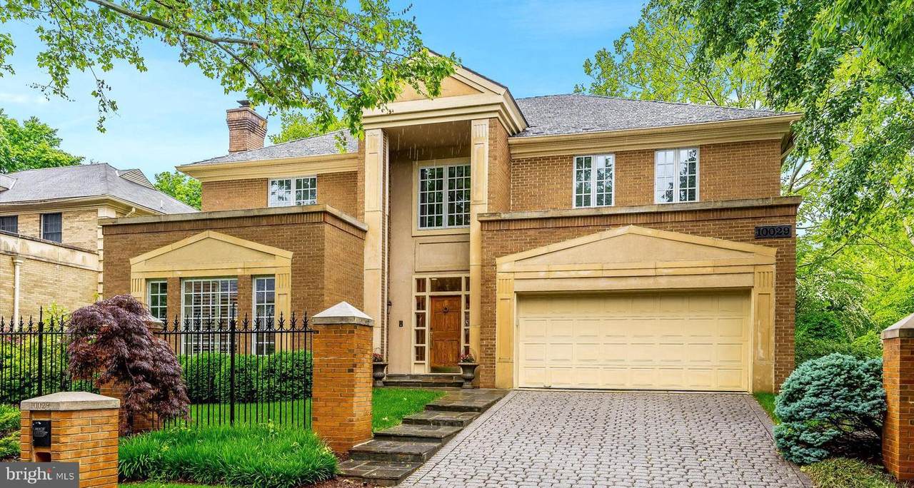 10029 Chartwell Manor Court - Photo 1