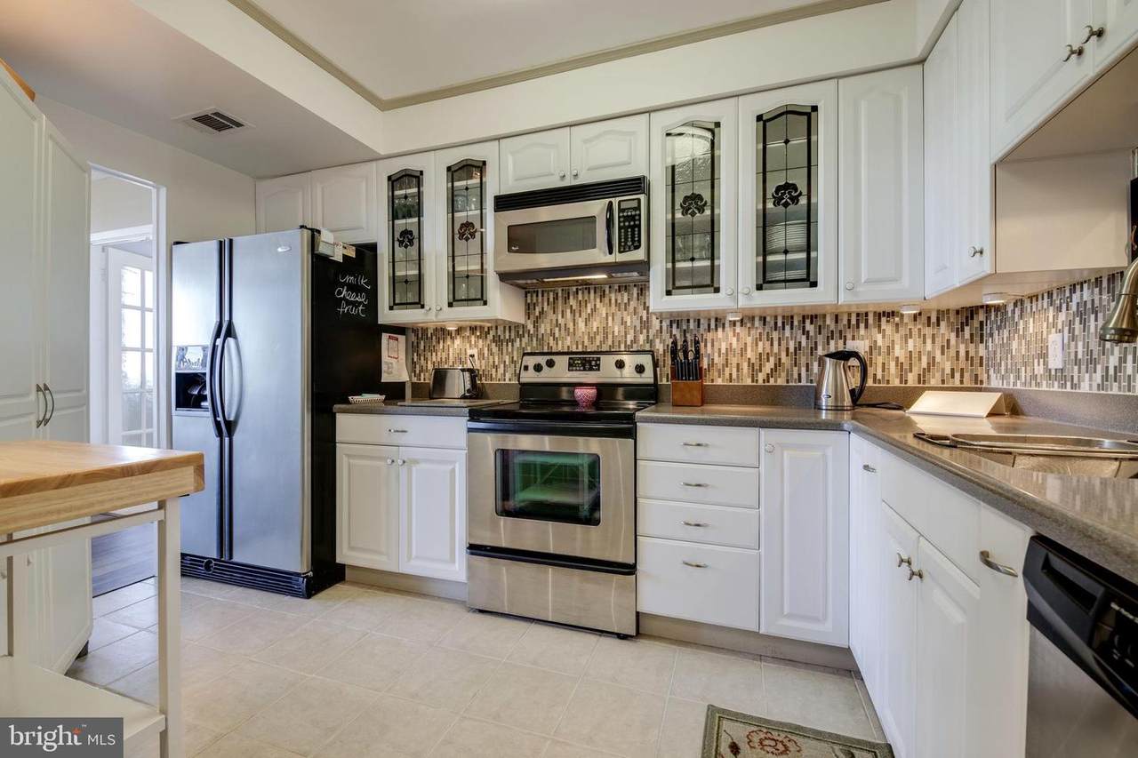 5505 Seminary Road - Photo 1