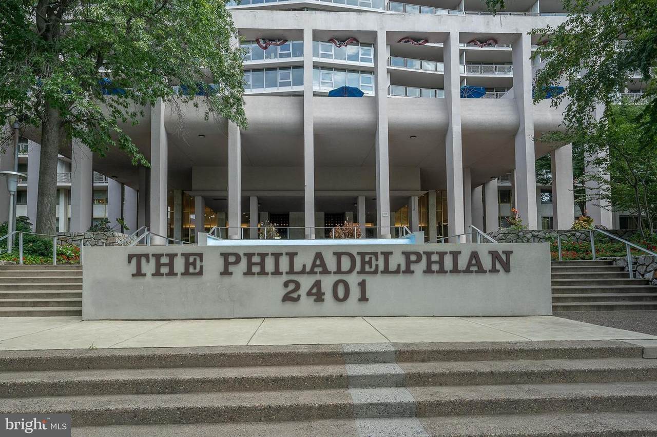 2401 Pennsylvania Avenue - Photo 1