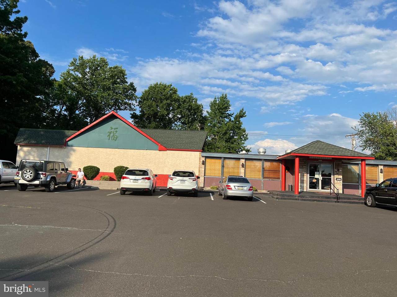 2221 Veterans Highway - Photo 1
