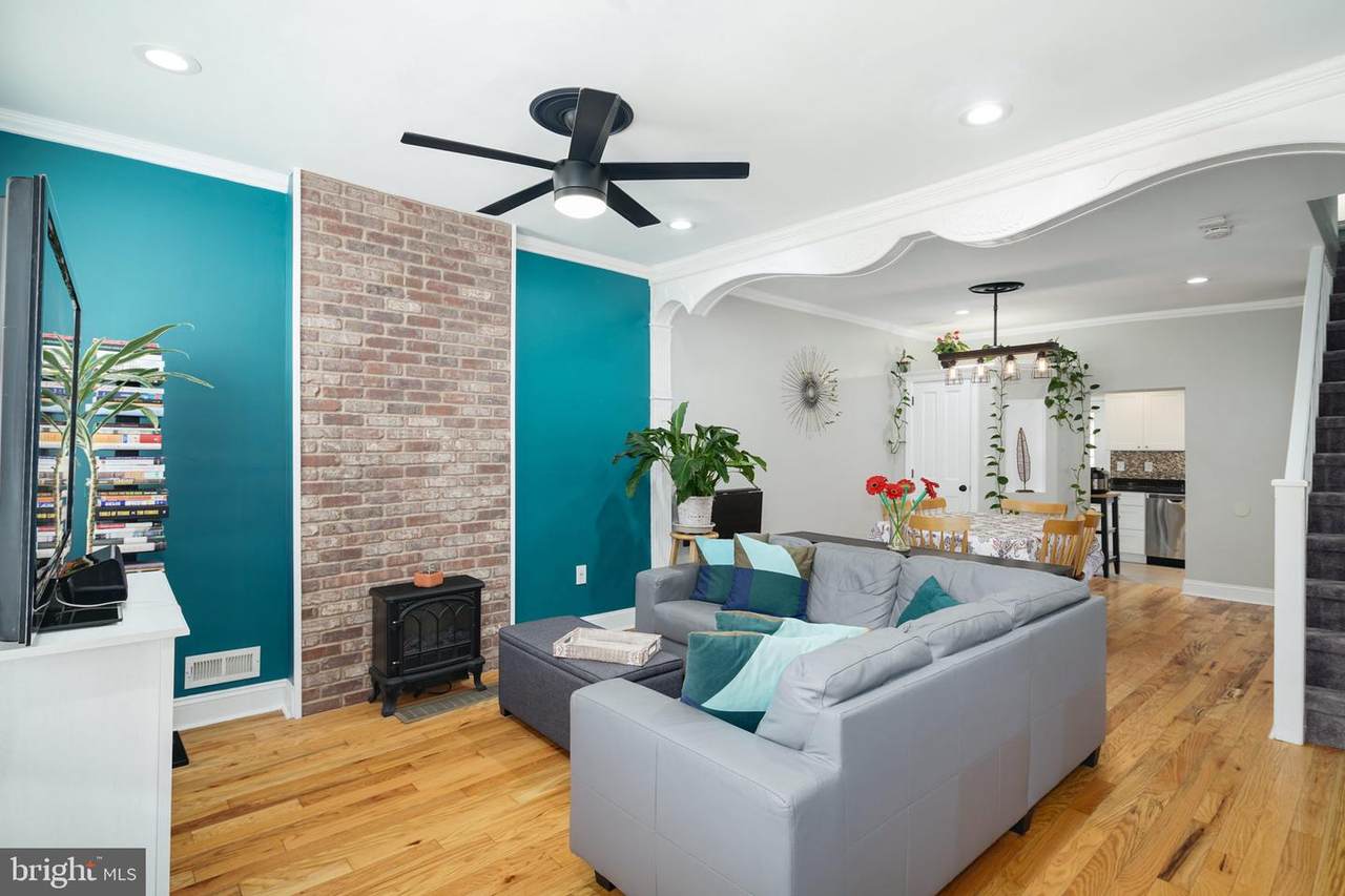 418 Hoffman Street - Photo 1