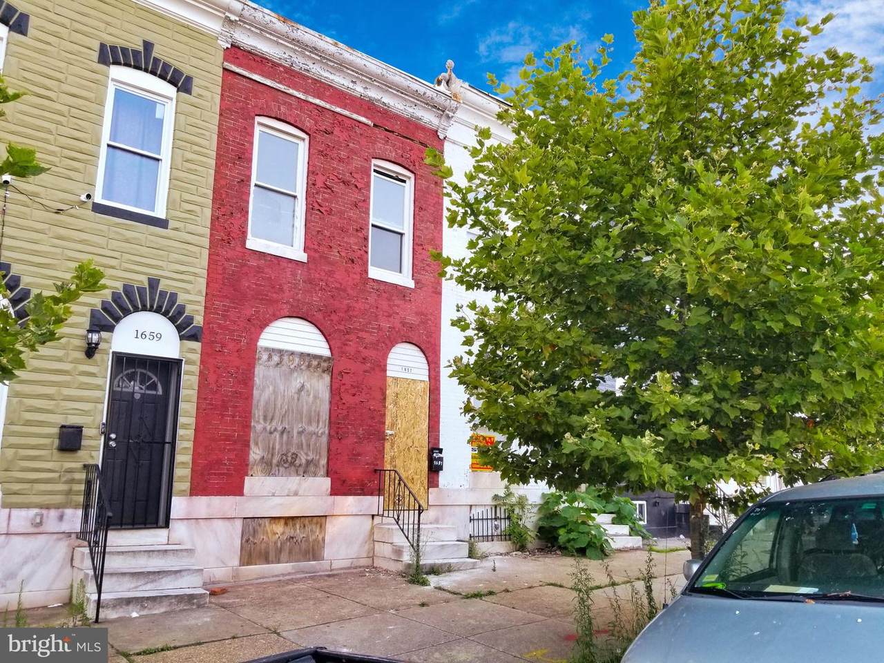 1657 Milton Avenue - Photo 1