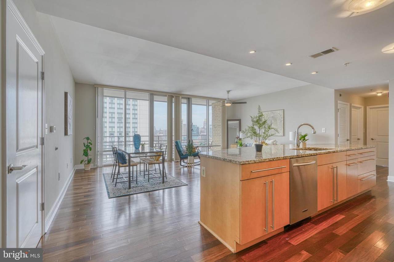 675 President Street - Photo 1