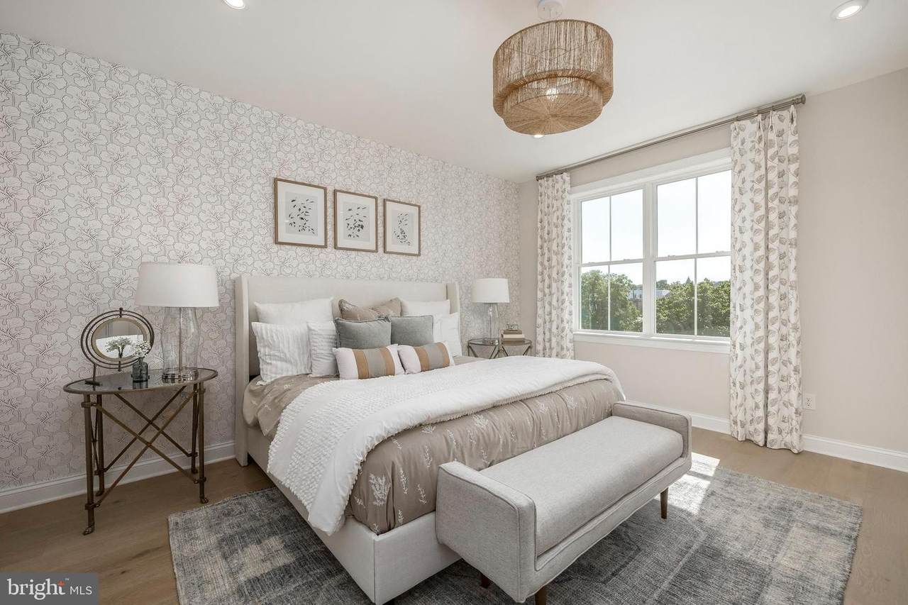 209 Smithworks Boulevard - Photo 1