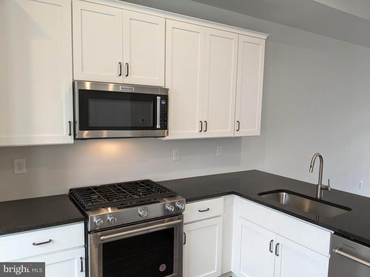210 Smithworks Boulevard - Photo 1
